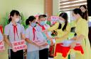 Tặng quà 1.jpg - 