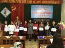 Trao chung nhan 1.jpg - 