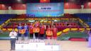 Nhất nữ đá cấu.jpg - 
